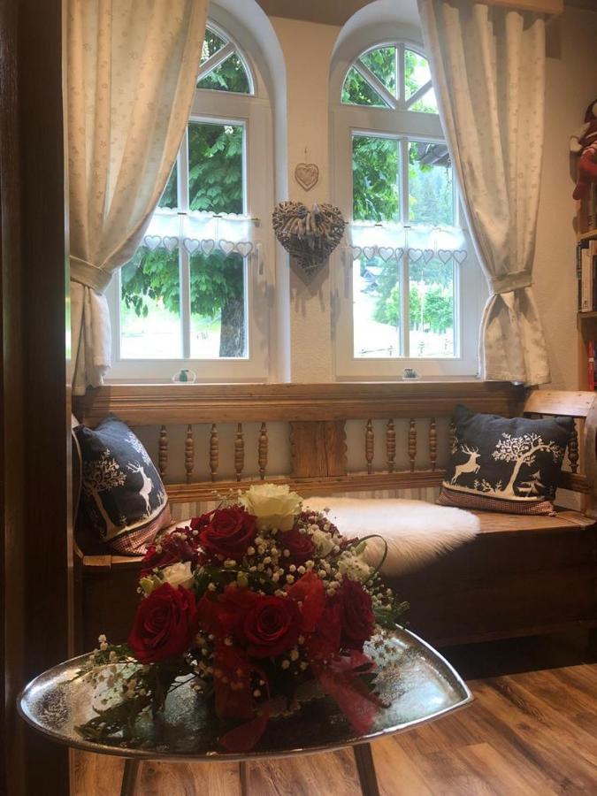 Albergo Bernard Каназей Екстериор снимка